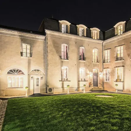 Apartment La Conciergerie Prive & *